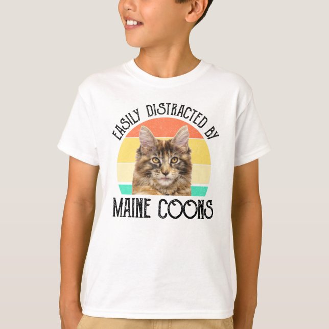 Leicht von Maine-Coons abgelenkt T-Shirt (Vorderseite)