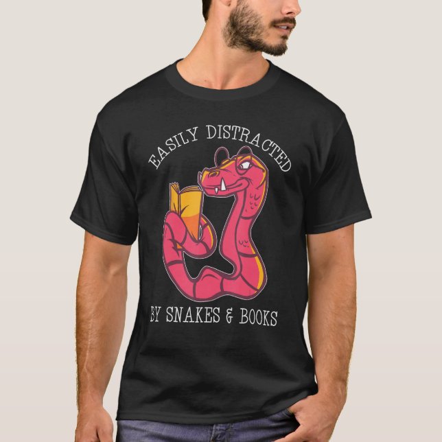 Leicht von Schlange und Büchern abgelenkt Python V T-Shirt (Vorderseite)