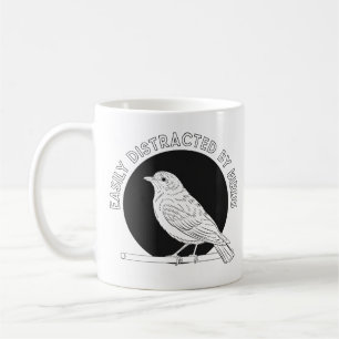 "Leicht von Vögeln abgelenkt - Vogeldesign Kaffeetasse