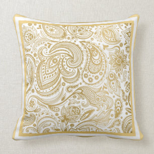 Leichte Gold- und Weißpaisley und geometrische Rah Kissen