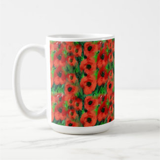 Leidenschaftliche rote Mohnblumen und grünes Laub Kaffeetasse