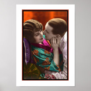leidenschaftliches Paar in einer Umarmung Poster