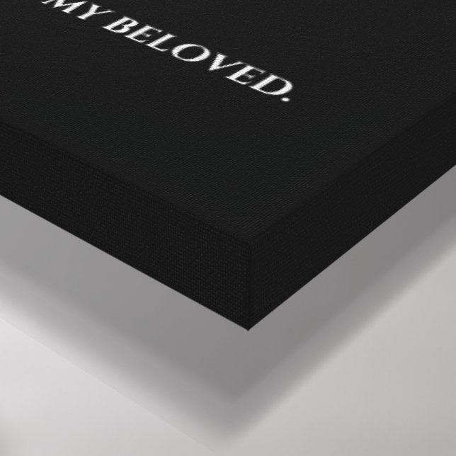 Leinwand an der Wand (Ecke(Unten))