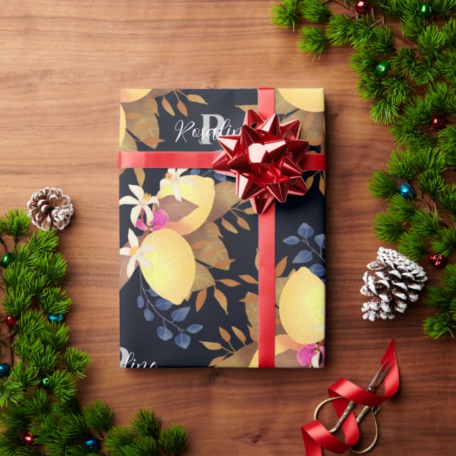 Lemon Chic Monogram Black Geschenkpapier (Feiertagsgeschenk)