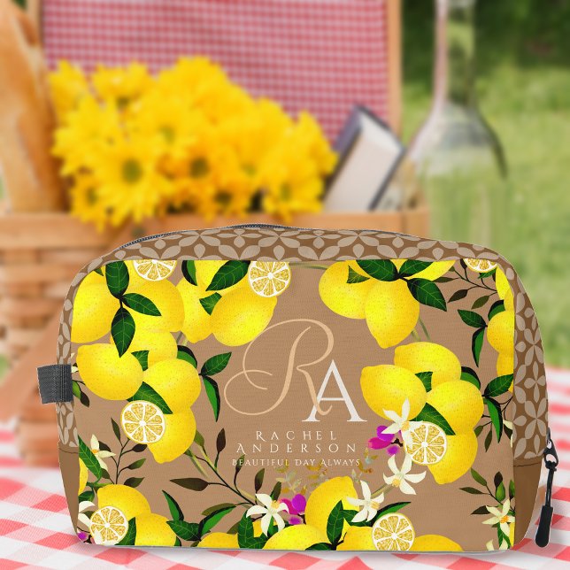 Lemon Monogram Brown Waschbeutel (Lemon Monogram Brown Cosmetics Bag. )