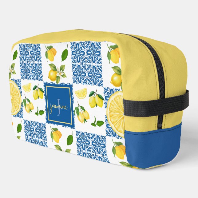 Lemon Monogram Name French Country Tile Pattern Waschbeutel (Linke Seite)