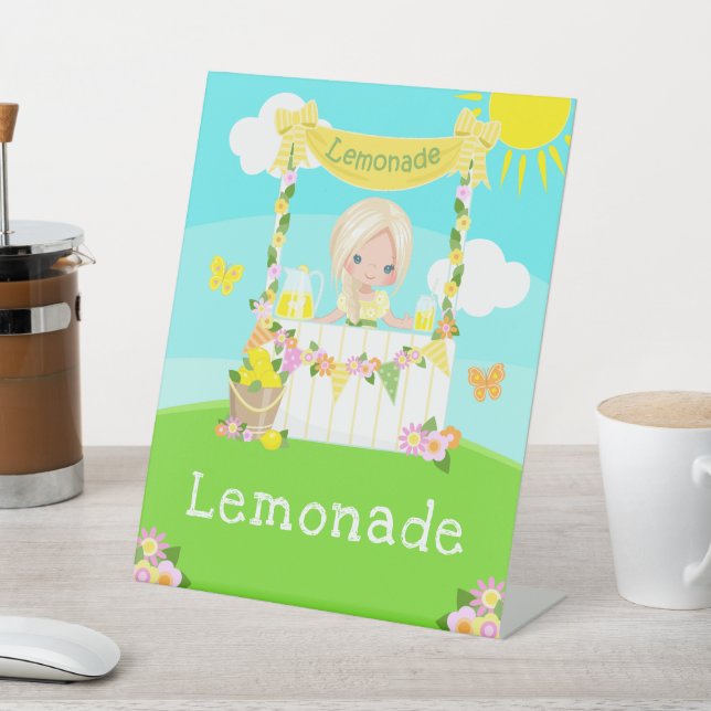 Lemonade Stand Birthday Blonde Hair Girl Sockelschild (In SItu)