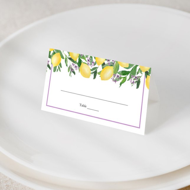 Lemons Lavender Yellow Wedding Party Platzkarte (Simple lemons with lavender blossoms and purple accents wedding shower place cards)