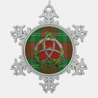 Lennox Tartan und keltische Trinity-Knoten Schneeflocken Zinn-Ornament