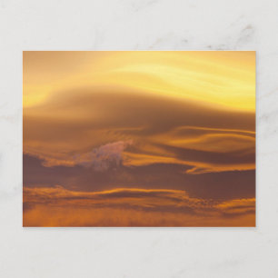 Lenticuläre Wolke bei Sonnenuntergang Postkarte