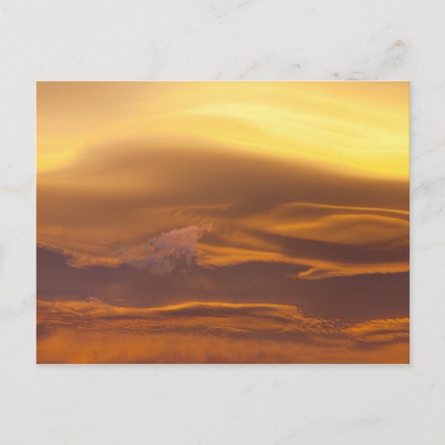 Lenticuläre Wolke bei Sonnenuntergang Postkarte (Vorderseite)