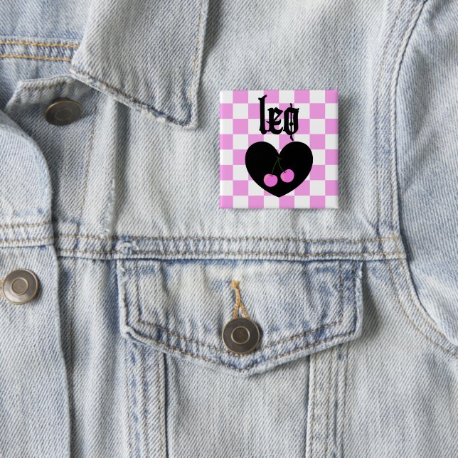 Leo Gothic Ästhetik Schachbrett-Kirsch-Design Button (Beispiel)
