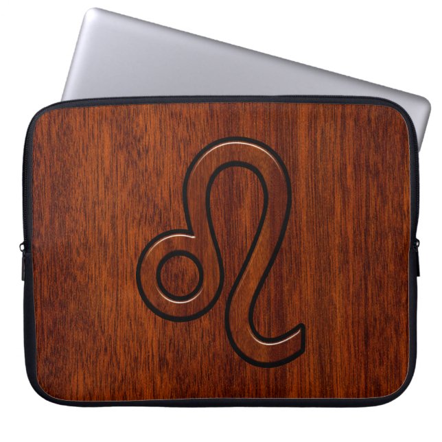 Leo-Symbol in Mahogany-Holzstil-Dekoration Laptopschutzhülle (Vorderseite)