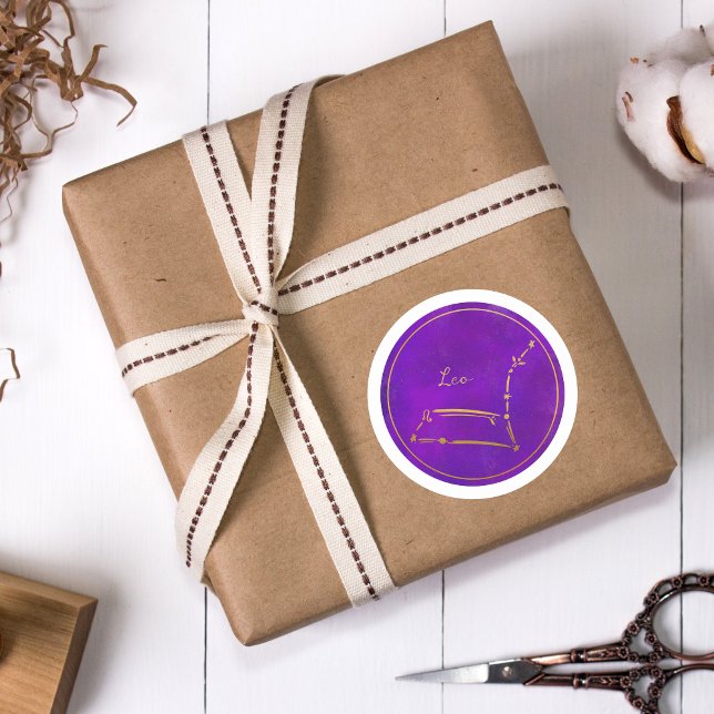 Leo Zodiac Sign Gold Foil Constellation Runder Aufkleber (Von Creator hochgeladen)