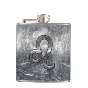 Leo Zodiac Symbol in Grunge Distressed Style Flachmann