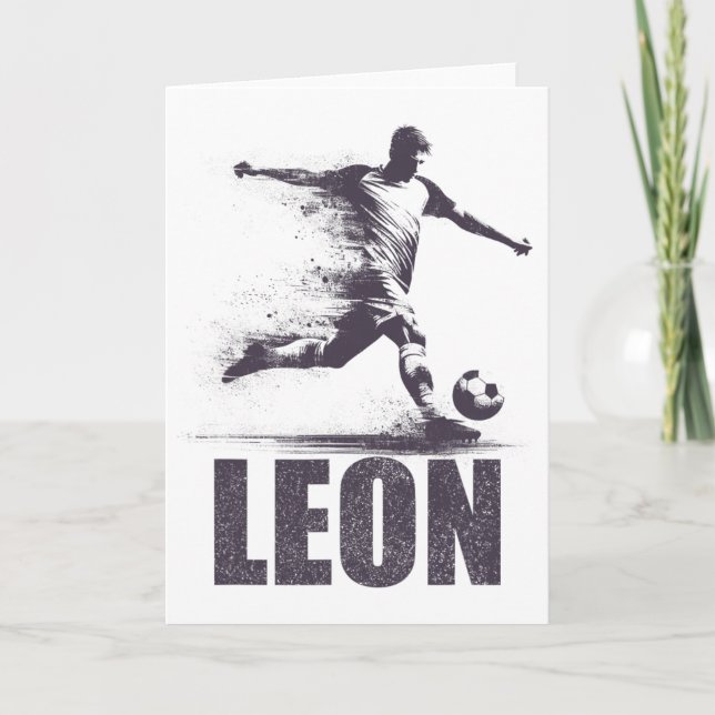 Leon Soccer Boys Personalized First Name Leon  Karte (Vorderseite)
