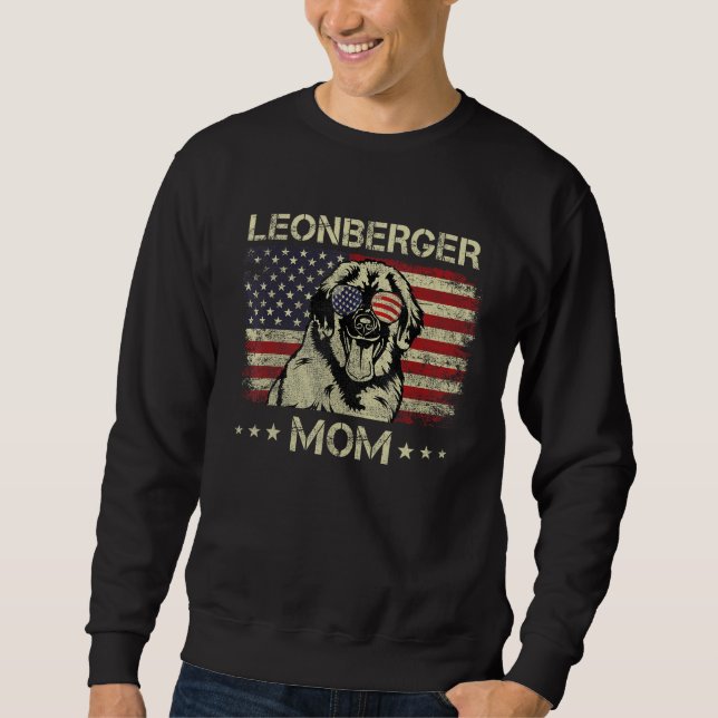 Leonberger Mom Dog  American Flag 4th Of July Sweatshirt (Vorderseite)