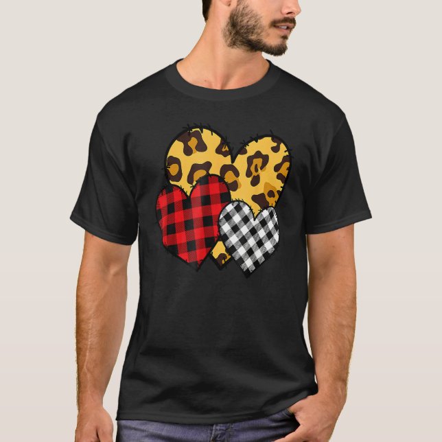 Leopard Buffalo Red Black Plaid Heart Funny Valent T-Shirt (Vorderseite)