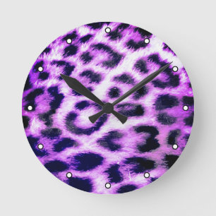 Leopard Cheetah Print Imitats Fur rosa mit Punkten Runde Wanduhr