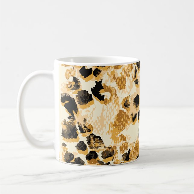 Leopard Chic: Vintages Muster Eleganz. Kaffeetasse (Links)