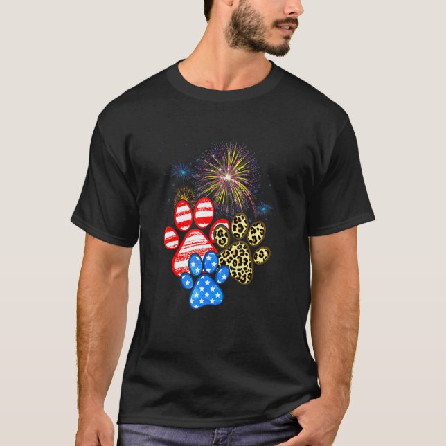 Leopard Dog Paw American Flag 4. Juli Pupp T-Shirt (Vorderseite)