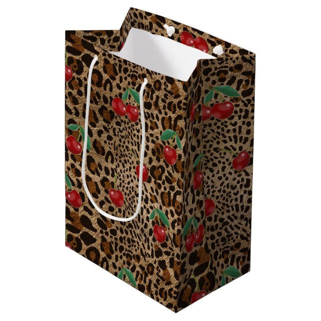 Leopard Gepard Tierdruck Rotkirschmuster Mittlere Geschenktüte (Vorderseite Schrägansicht)