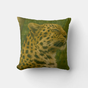 Leopard im Heiligtum Kissen