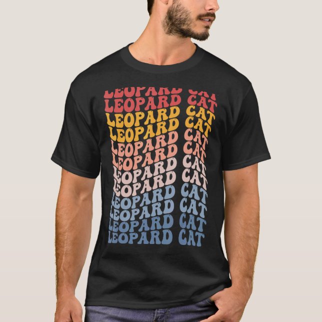 Leopard Katze Groovy Retro 1 T-Shirt (Vorderseite)