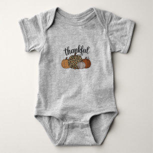 Leopard-Kürbis-Saison Erntedankfest Halloween Herb Baby Strampler