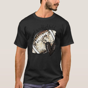 Leopard mein Herz ist auf diesem Feld Fußball Herz T-Shirt