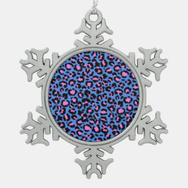 Leopard Muster in Raspberry auf Electric Blue Schneeflocken Zinn-Ornament