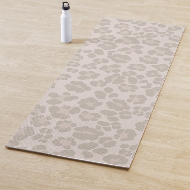 Leopard Print Glam 2 #pattern #design Yogamatte (Beispiel)