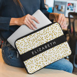 Leopard Print, Gold Leopard, Glitzer, Ihr Name Laptopschutzhülle<br><div class="desc">Elegantes,  stilvolles und raffiniertes Leopardenmuster in goldener Farbe. Modernes und trendiges Geschenk,  perfekt für den Liebhaber von Tierdrucken in Ihrem Leben. Personalisieren Sie diese durch Hinzufügen von Namen,  Spitznamen,  Monogramm oder Initialen.</div>