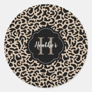 Leopard Print Monogram Classic Round Aufkleber