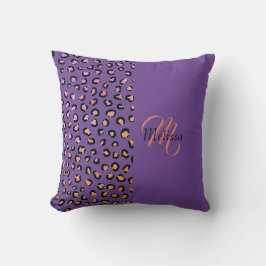 Leopard Print Two Tone Lila Girenname Monogram Kissen