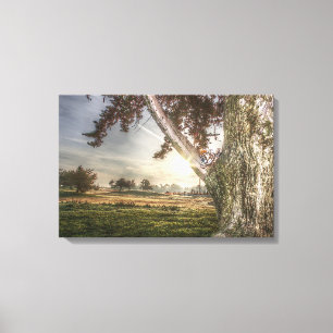 Leopard Puppe in einer Baumkanvas-Printwerbung Leinwanddruck