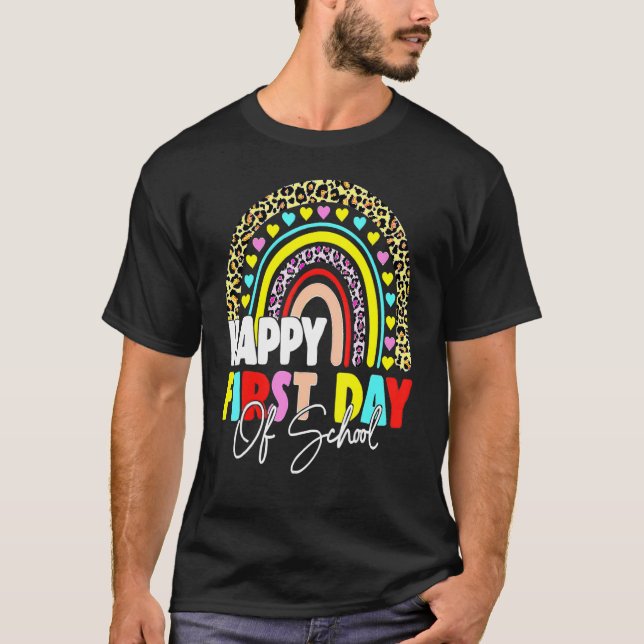 Leopard Rainbow - glücklicher erster Schullehrer T-Shirt (Vorderseite)