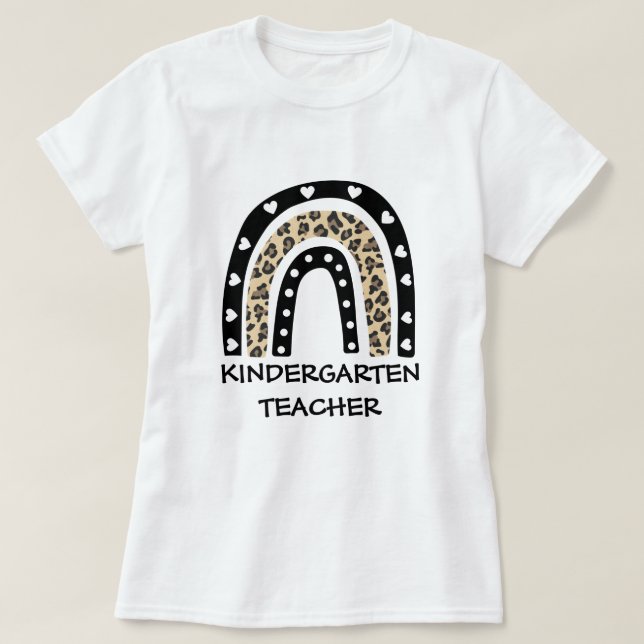 Leopard Rainbow Kindergarten Lehrer T-Shirt (Design vorne)