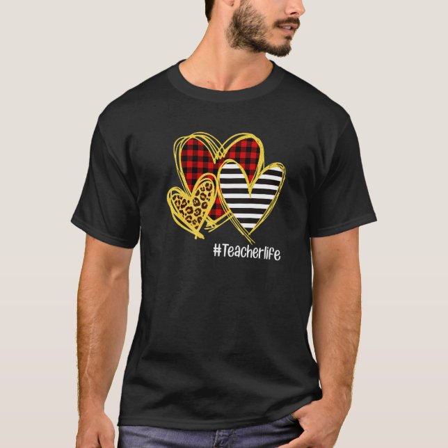 Leopard Red Plaid Striped Hearts Teacher Life Vale T-Shirt (Vorderseite)