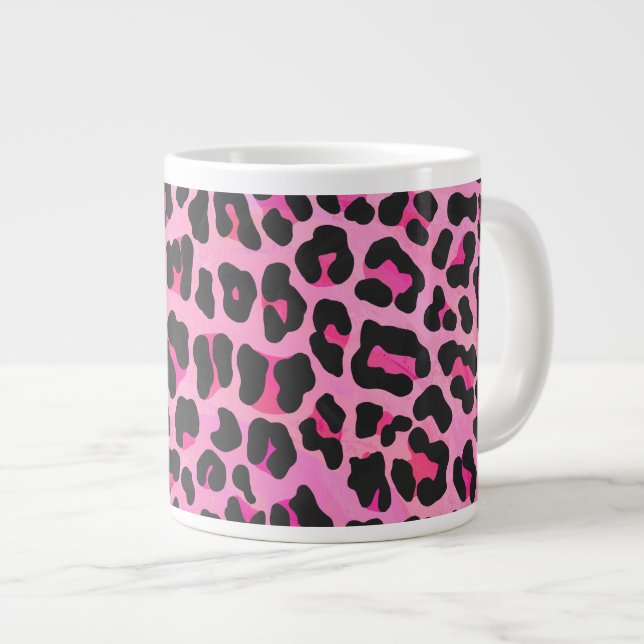 Leopard, Schwarz und Heiß-Rosa Jumbo-Tasse (Vorderseite Rechts)