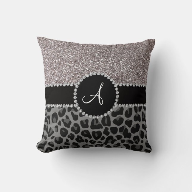 Leopard-Silber-Glitter des Monogramms schwarzer Kissen (Vorderseite)