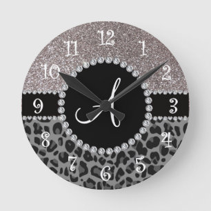 Leopard-Silber-Glitter des Monogramms schwarzer Runde Wanduhr