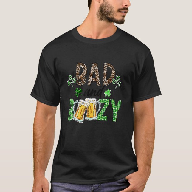 Leopard St Patrick's Day Bad And Boozy Beer Drinki T-Shirt (Vorderseite)