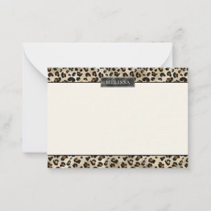 Leopard-Tierdruck mit schwarzer Faux-Folie und Nam Mitteilungskarte