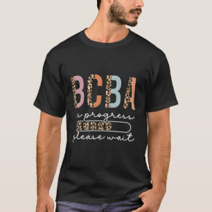 Leopard Verhaltensanalyst BCBA im Zug T-Shirt