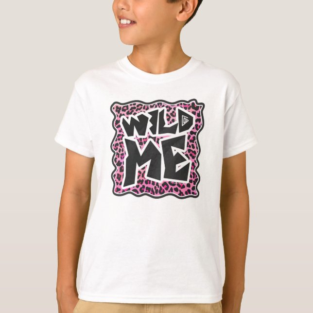 Leopard Wilde Me Schwarz und Hot Pink Design T-Shirt (Vorderseite)