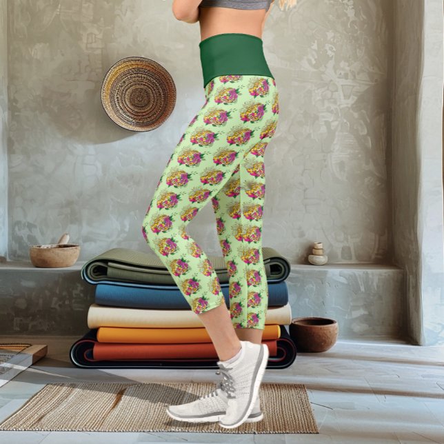 Leopard Yellow Gecko Green Capri Leggings (Von Creator hochgeladen)