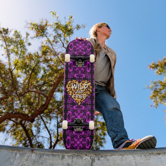 Leoparddruck | Wild und freies Herz | LIEBE Skateboard (Außenbereich 1)