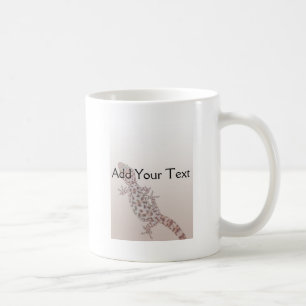 Leopardgepunkteter Gecko auf Sand Tasse