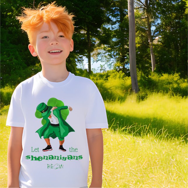 Leprechaun Shenanigans St Patrick's Day Kleeblatt T-Shirt (Von Creator hochgeladen)